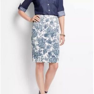 NWT Ann Taylor Lucille Blue Floral Pensil Skirt 00